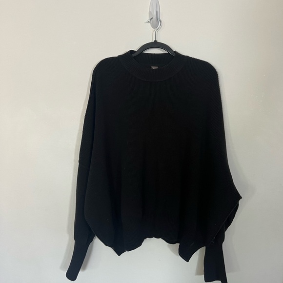Free People Black Oversized Ribbed Crewneck Sweater - Picture 5 of 5